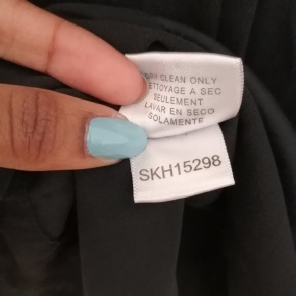 BCBGMaxAzria Black Flowy Neck Silk Blouse - Picture 10 of 13